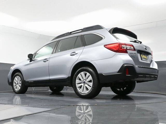 2019 Subaru Outback 2.5i
