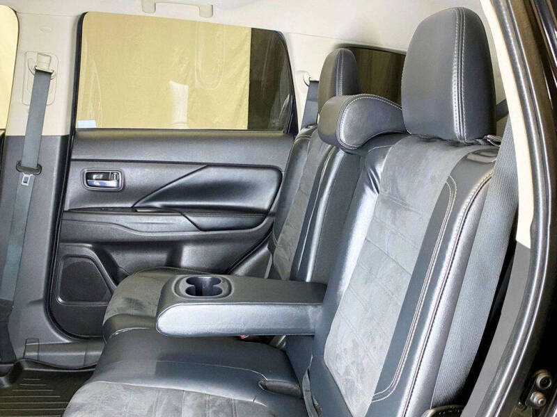 2019 Mitsubishi Outlander