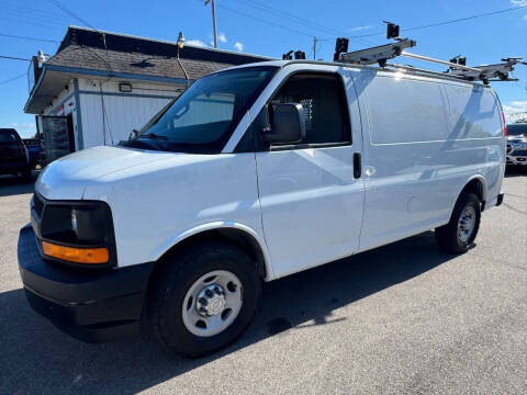 2017 Chevrolet Express 2500