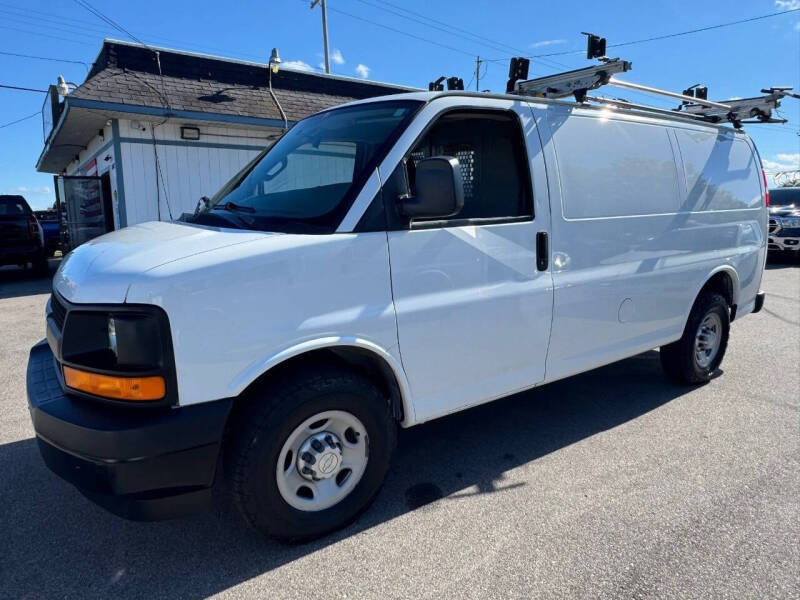 2017 Chevrolet Express 2500