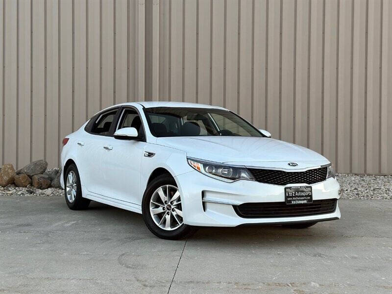 2018 Kia Optima LX photo 2