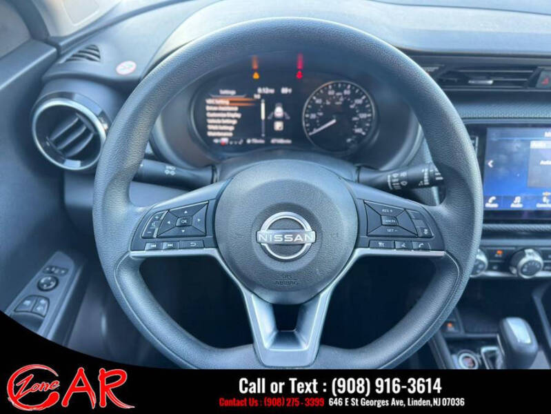 2023 Nissan Kicks SV