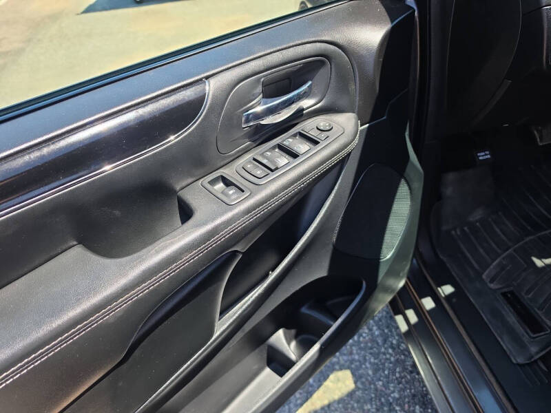 2017 Dodge Grand Caravan SXT