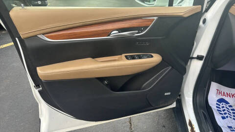 2018 Cadillac XT5 Platinum