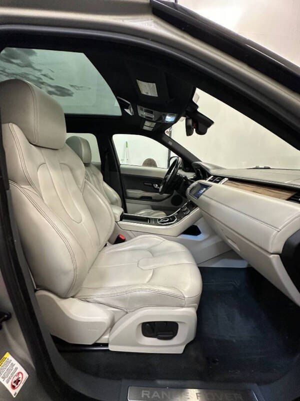 2012 Land Rover Range Rover Evoque Prestige