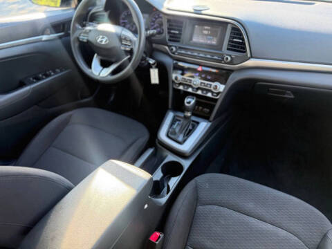 2020 Hyundai Elantra