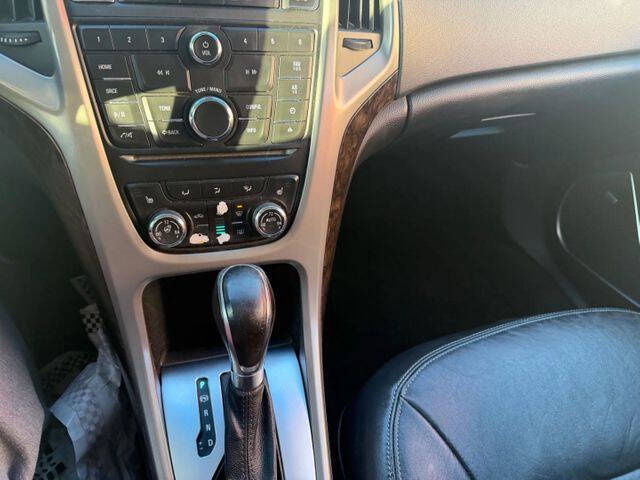 2012 Buick Verano Leather Group