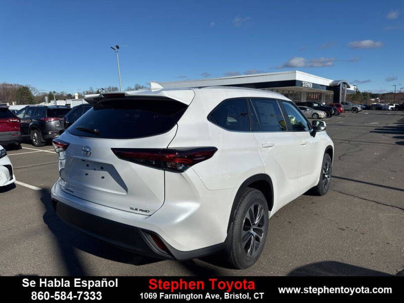 2026 Toyota Highlander XLE