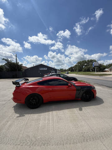 2016 Ford Mustang V6