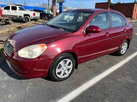 2009 Hyundai Accent for sale at All American Autos in Kingsport TN