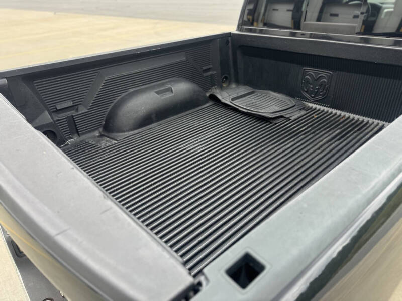 2018 RAM 1500 SLT