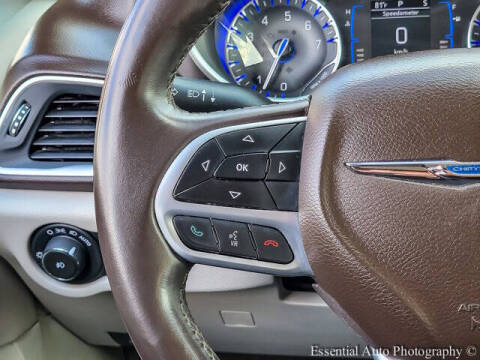 2017 Chrysler Pacifica Touring-L