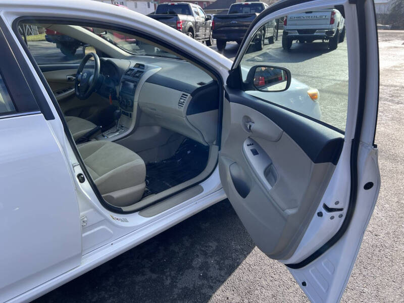 2013 Toyota Corolla LE