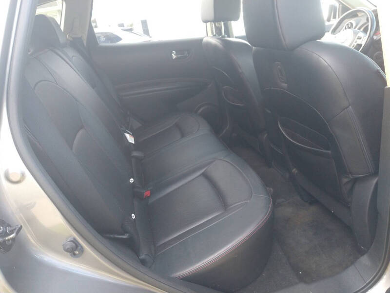 2012 Nissan Rogue SV w/SL Package