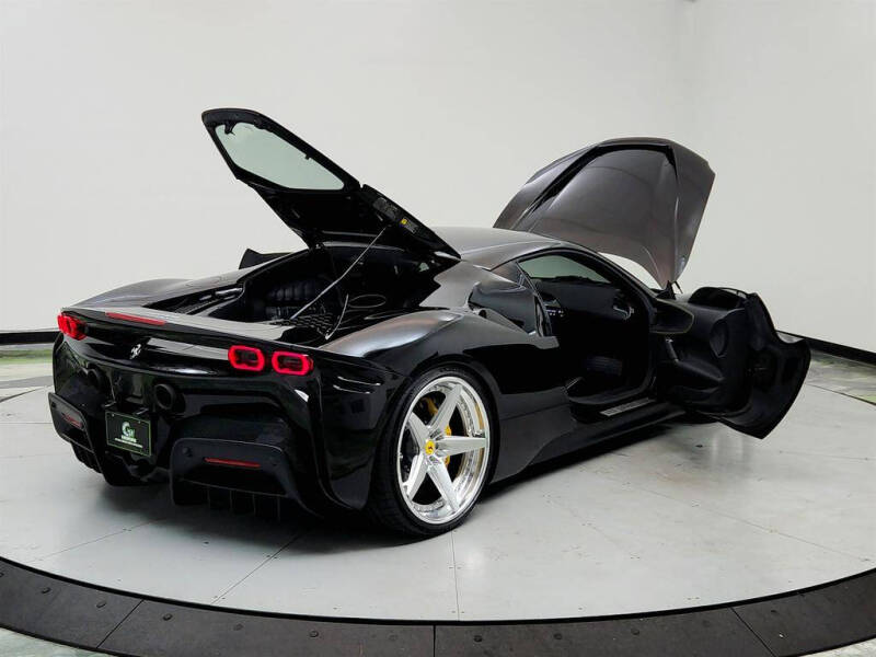 2022 Ferrari SF90 Stradale