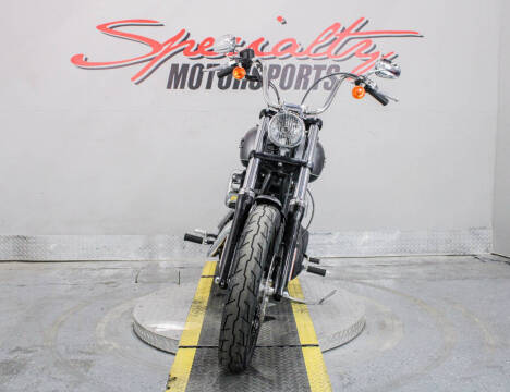 2017 Harley-Davidson Street Bob