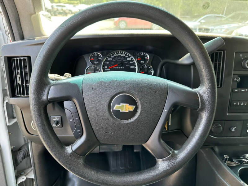 2016 Chevrolet Express 2500