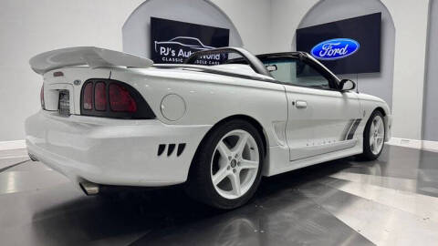 1998 Ford Mustang