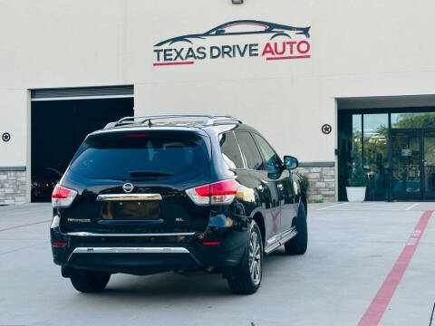 2014 Nissan Pathfinder S