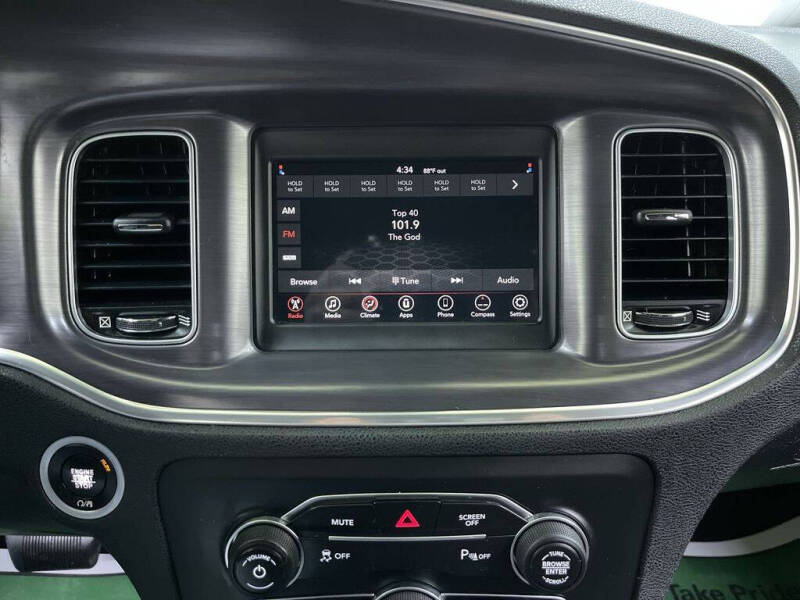 2018 Dodge Charger SXT