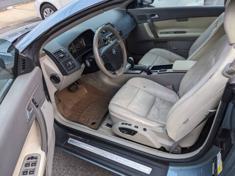 2010 Volvo C70 T5
