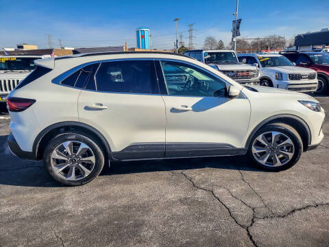 2024 Ford Escape Platinum