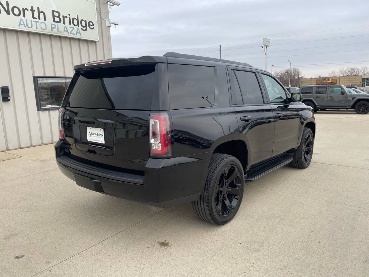 2020 Gmc Yukon SLT photo 4