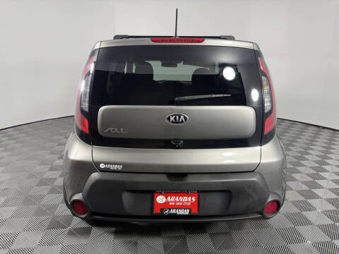 2015 Kia Soul +