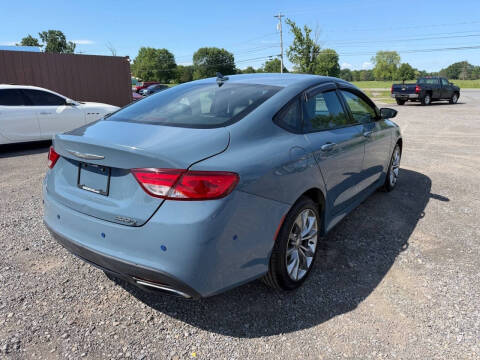 2015 Chrysler 200 S
