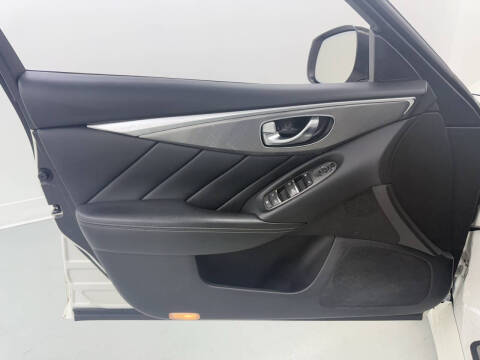 2018 Infiniti Q50 3.0T Luxe