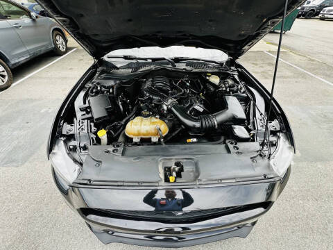 2015 Ford Mustang V6