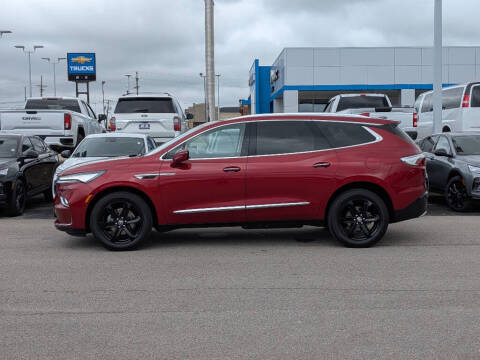 2023 Buick Enclave Essence