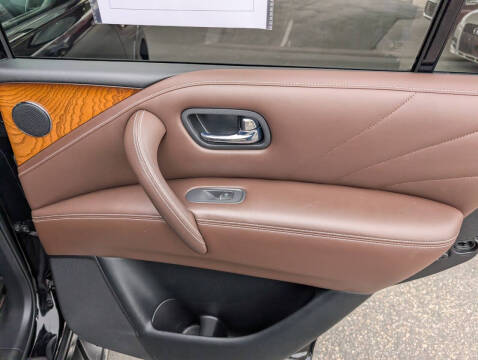 2017 Infiniti QX80 Limited