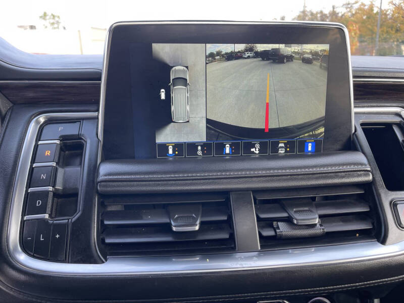 2022 Chevrolet Suburban LT