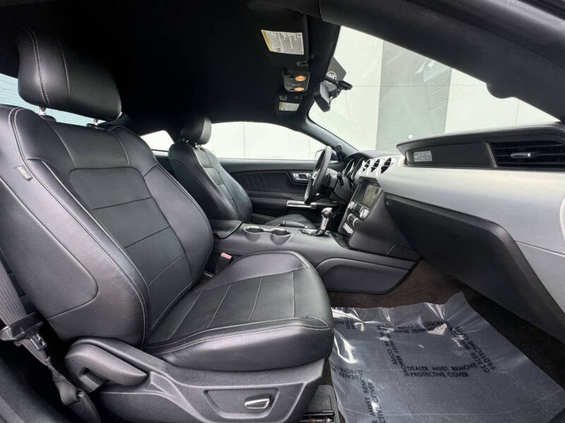 2016 Ford Mustang EcoBoost Premium