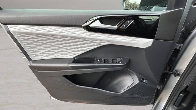 2023 Volkswagen Taos S