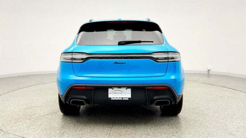 2022 Porsche Macan