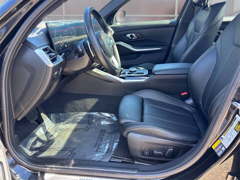 2024 BMW 3 Series 330e xDrive