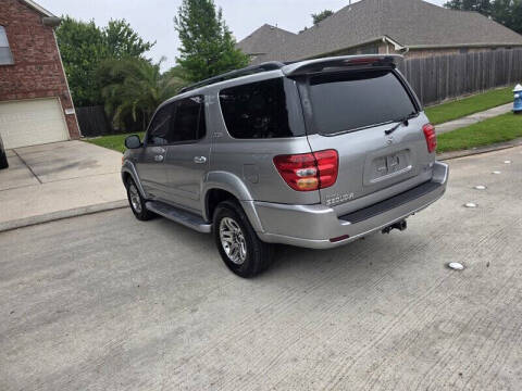 2004 Toyota Sequoia SR5