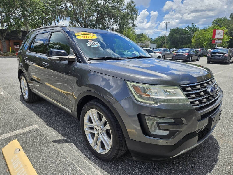 2017 Ford Explorer XLT