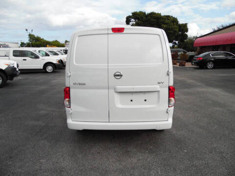 2017 Nissan NV200 SV