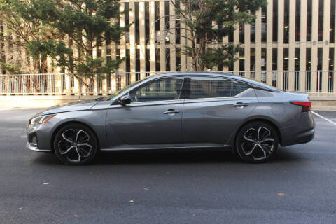 2023 Nissan Altima 2.5 SR