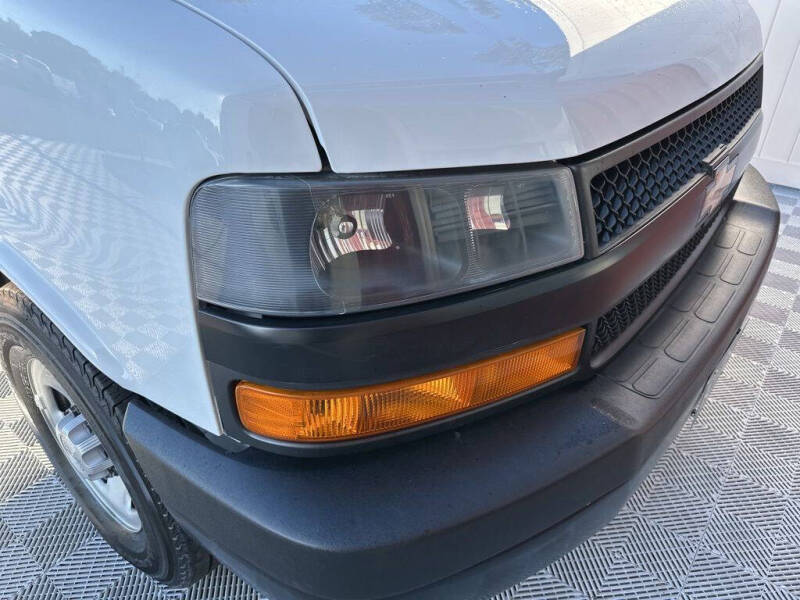 2020 Chevrolet Express 2500