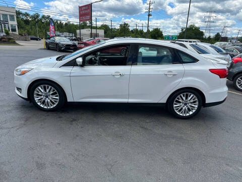 2017 Ford Focus Titanium