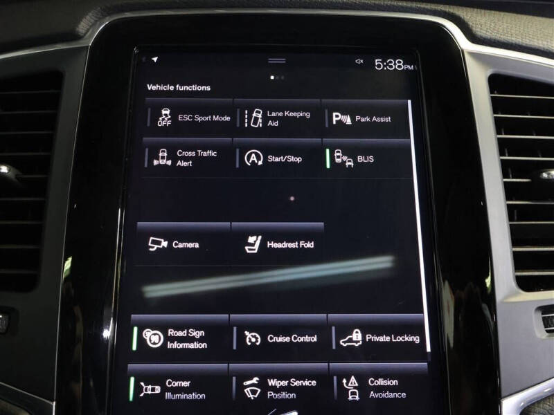 2020 Volvo XC90 T5 Momentum