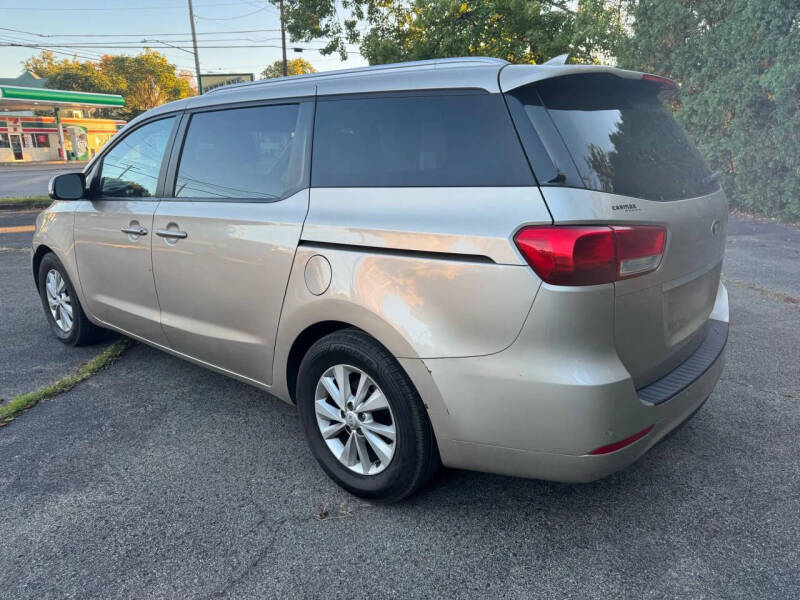 2016 Kia Sedona LX