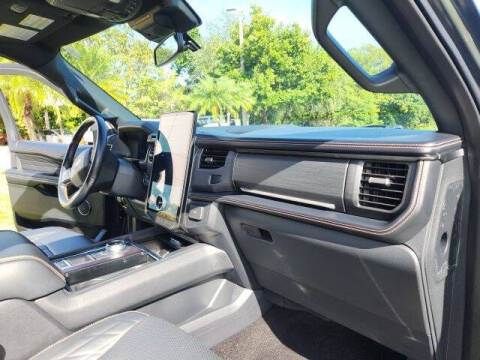 2022 Ford Expedition Platinum