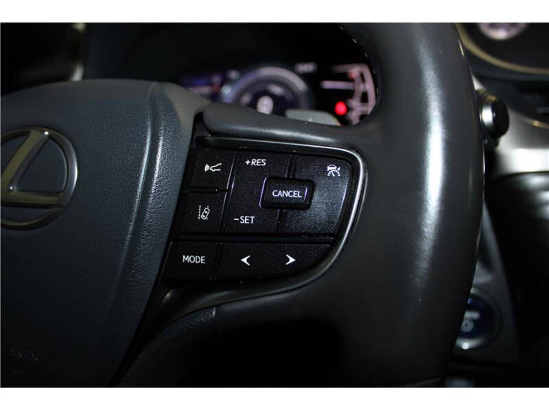 2021 Lexus ES 300h Luxury