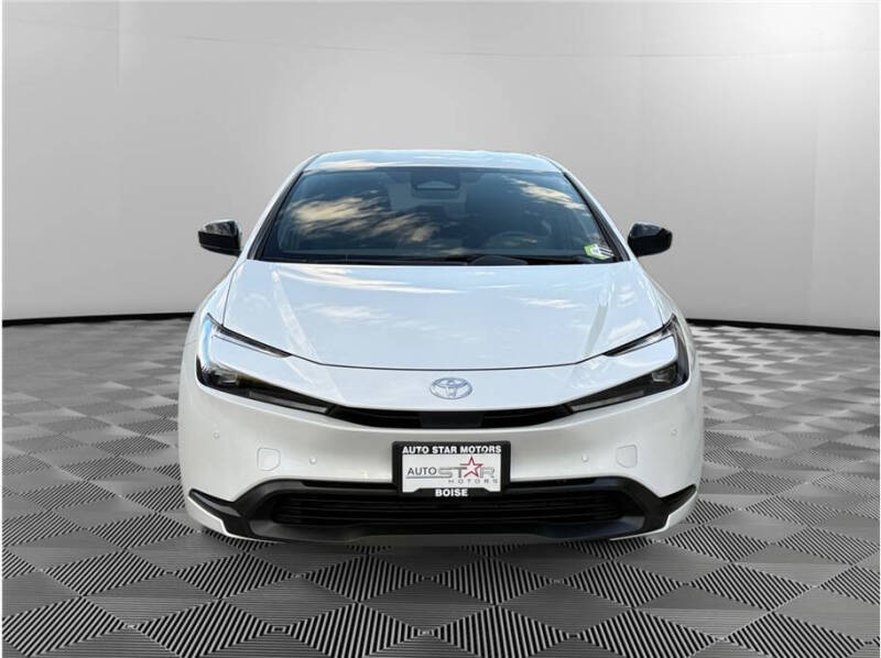 2023 Toyota Prius LE