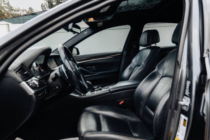 2016 BMW 5 Series 550i xDrive